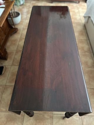 Mesa de madera Teka