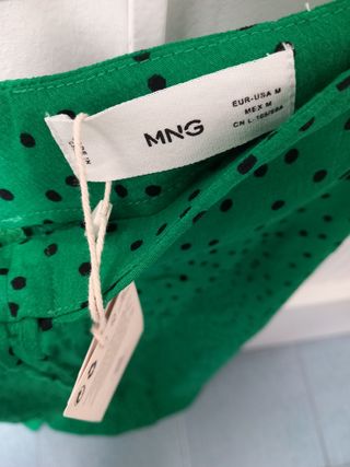 Falda midi verde Mango lunares Talla M