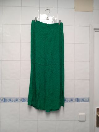 Falda midi verde Mango lunares Talla M