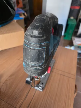 Caladora Erbauer Inalámbrica Brushless