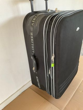 Maleta Airliner Negra con Ruedas