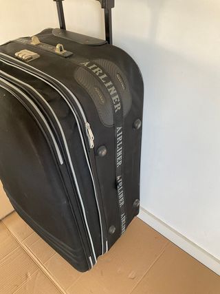 Maleta Airliner Negra con Ruedas