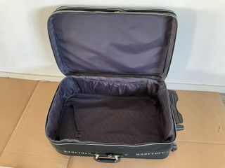 Maleta Airliner Negra con Ruedas