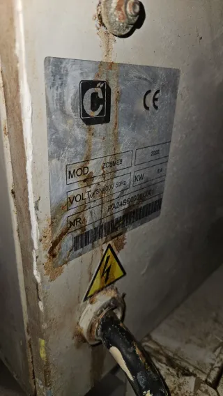 Horno Pizza Profesional Zanussi ZCBME8