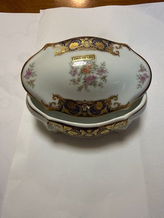 Caja joyero porcelana Elyca floral oro de ley