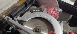 Sierra Circular WORX con Láser