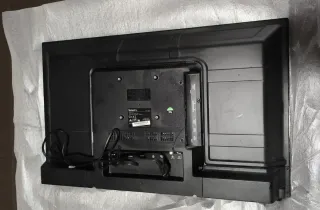 Televisión Selecline 32 pulgadas Negra + soporte