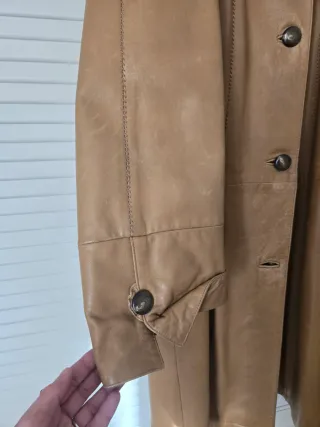 Elegante cappotto lungo in pelle donna