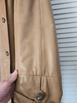 Elegante cappotto lungo in pelle donna