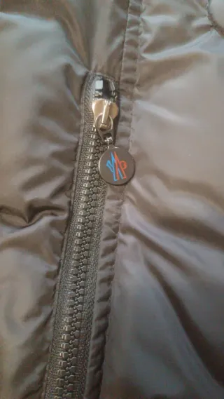 Moncler piumino donna nero taglia 42