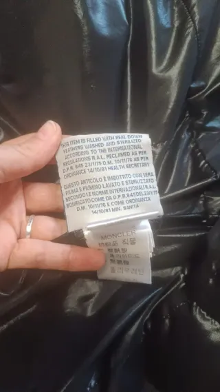 Moncler piumino donna nero taglia 42