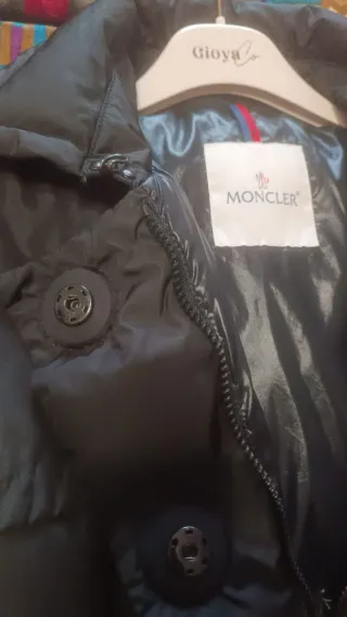 Moncler piumino donna nero taglia 42