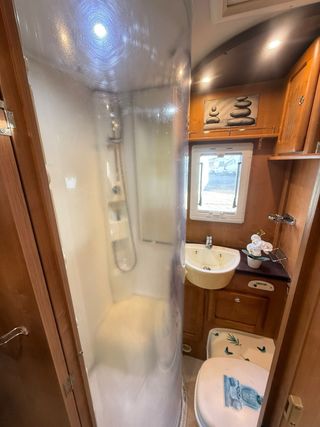 Autocaravana 4 plazas aire garaje XXL