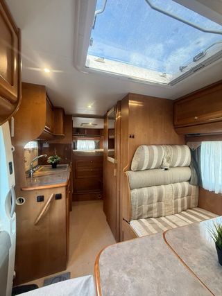 Autocaravana 4 plazas aire garaje XXL