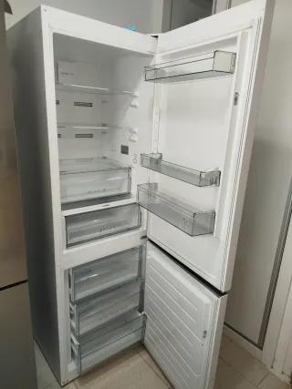 Frigorífico Sharp Blanco