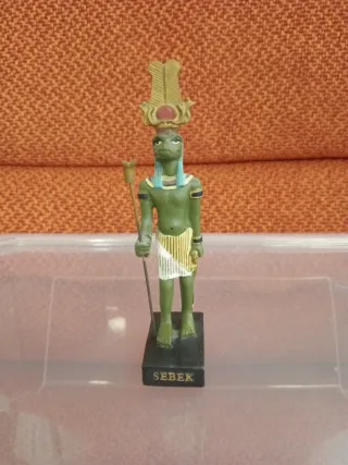 Statuetta Hachette divinità egizia Sebek