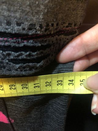 Camiseta vintage talla S alegre y vistosa