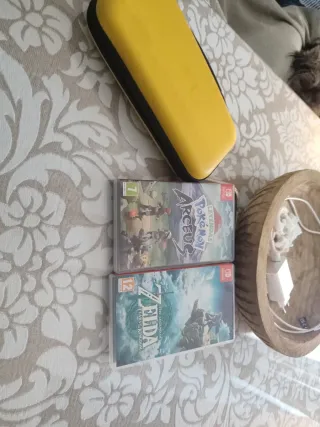 Nintendo Switch Lite Edizione Pokémon Grigia