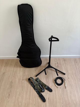 Combo Guitarra Eléctrica Squier Fender Como Nueva!