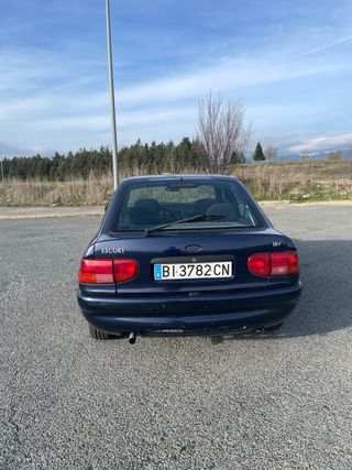 Ford Escort 1999