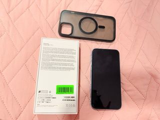 iPhone 14 plus Azul, con caja + Funda Protectora.