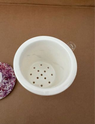 Caneca de vidro com tampa e funil