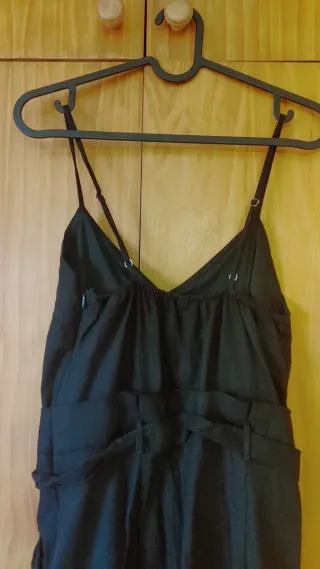 Mono negro tirantes Stradivarius Talla M