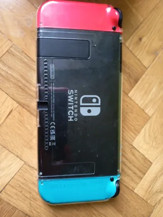 Nintendo Switch V2 + Accessori