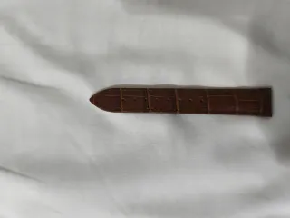 Correa de reloj 18mm Marrón con cierre mariposa.