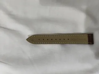 Correa de reloj 18mm Marrón con cierre mariposa.