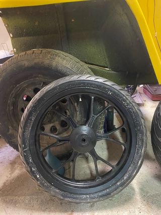 Ruedas Derbi/Aprilia