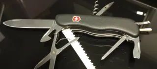 Navaja Suiza Victorinox Kit Supervivencia
