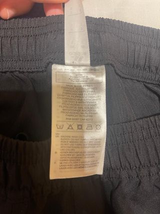 Pantalón corto Adidas Negro con bolsillos