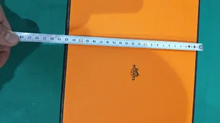 Hermes scatola e sacchetto arancioni
