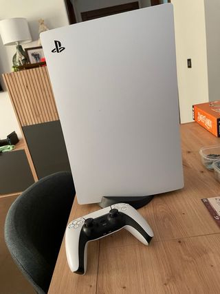 Consola PS5 con lector CD + SSD 1TB Oficial