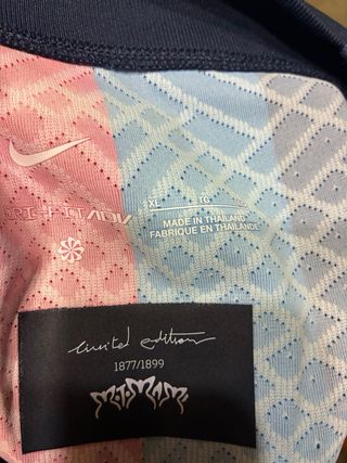 Camiseta FC Barcelona Edición Limitada Rosalía