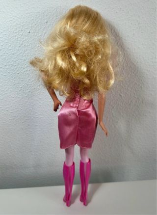 Barbie y las Tres Mosqueteras Mattel 2004