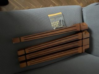 Mesa de comedor de madera