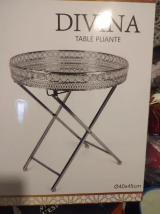 Nueva Mesa plegable DIVINA cristal y metal