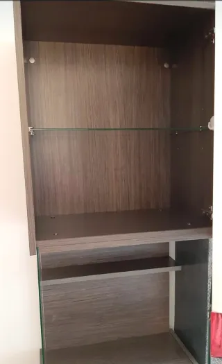 Mueble botellero salón cristal y madera