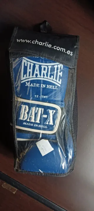 Guantes de Boxeo Charlie The Insane Azul
