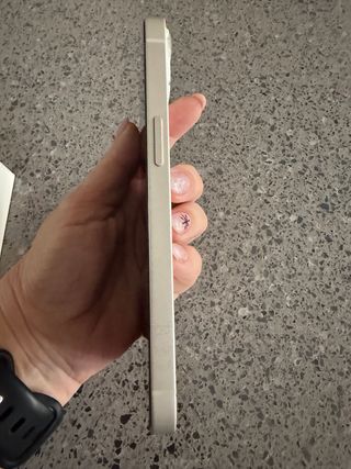 iPhone 13 128GB Blanco 74% Batería