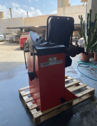 Equilibradora Ruedas FALCOM U 217 SA