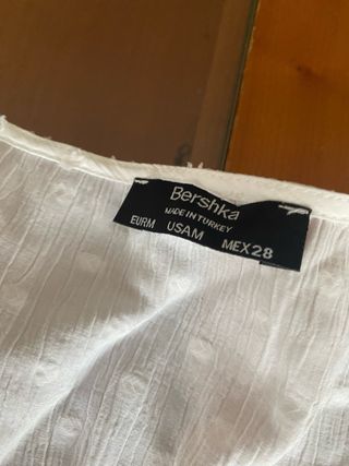 Blusa Bershka Blanca Talla M