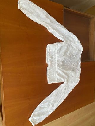 Blusa Bershka Blanca Talla M