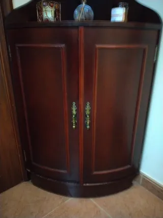 Mueble Rinconero Madera Oscura