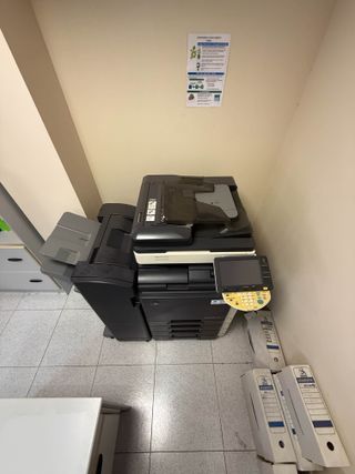 Fotocopiadora Konica Minolta C280 Multifunción