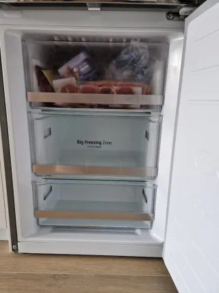 Frigorífico LG Combi No-Frost 384L Acero Inox