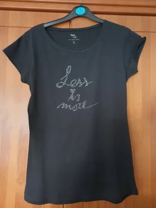 Camiseta negra Talla S Less is More