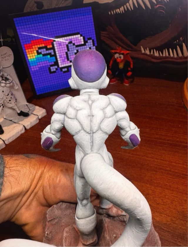 Figura Freezer Resina Dragon Ball Z Pintada